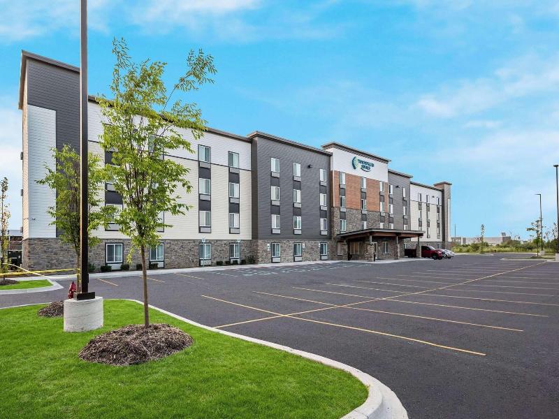 Woodspring Suites Wixom - Novi image