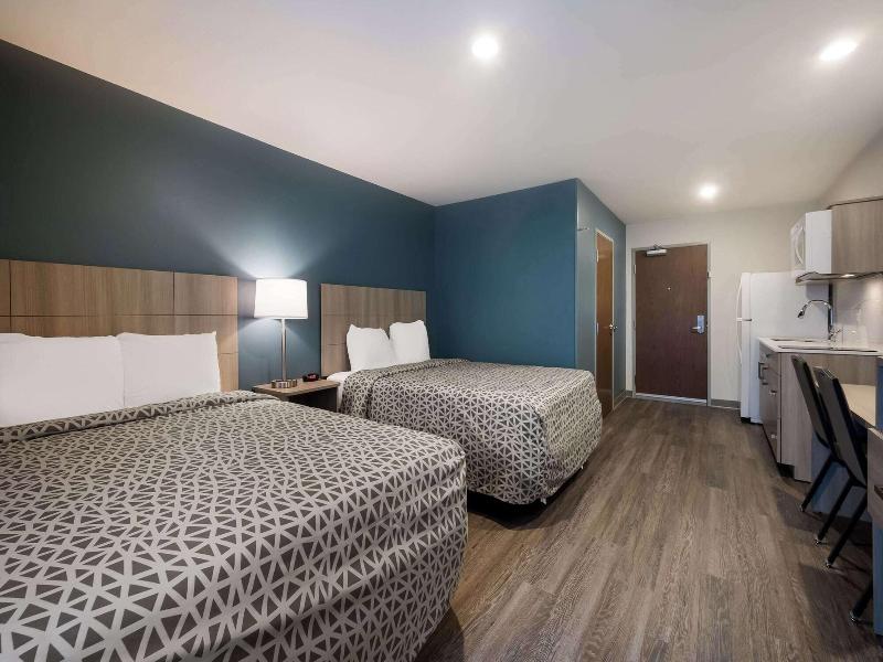 Woodspring Suites Wixom - Novi image