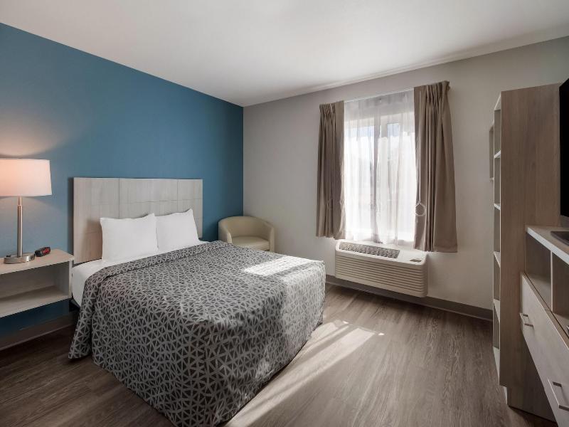 Woodspring Suites Wixom - Novi image