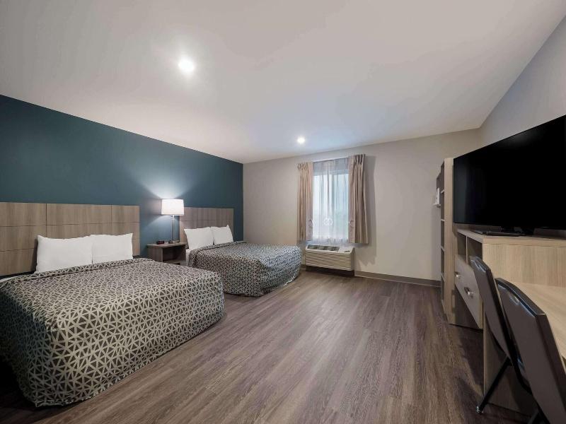 Woodspring Suites Wixom - Novi image