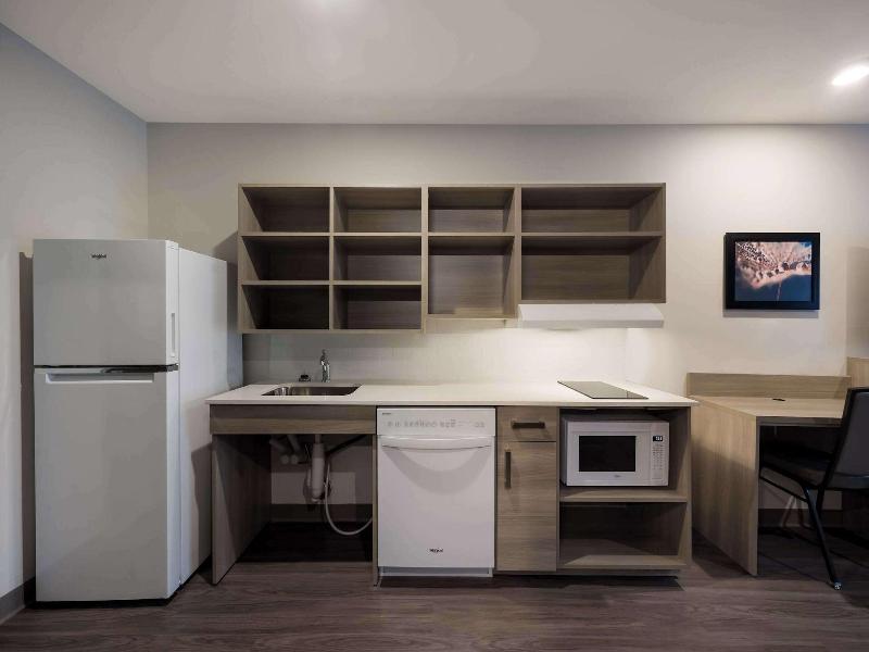 Woodspring Suites Wixom - Novi image