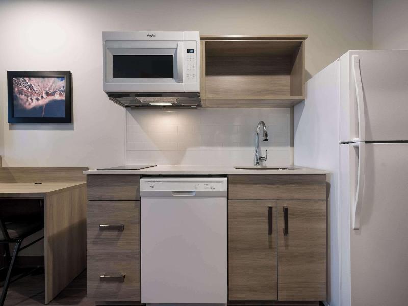 Woodspring Suites Wixom - Novi image