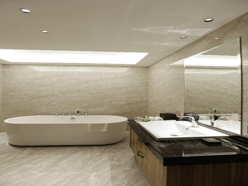 Hotel Casiana & Events Center image