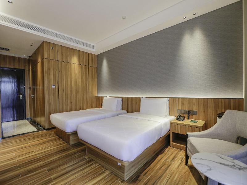 Hotel Casiana & Events Center image