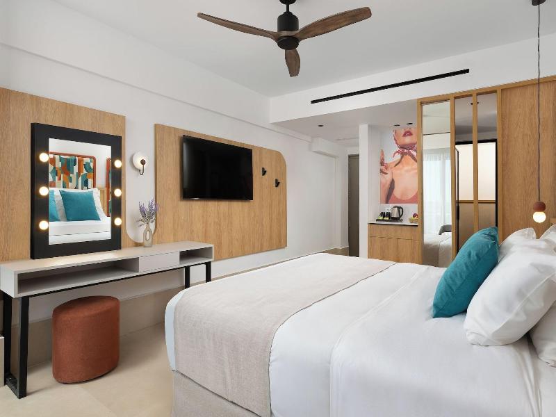 Paralos Rodos Lifestyle image