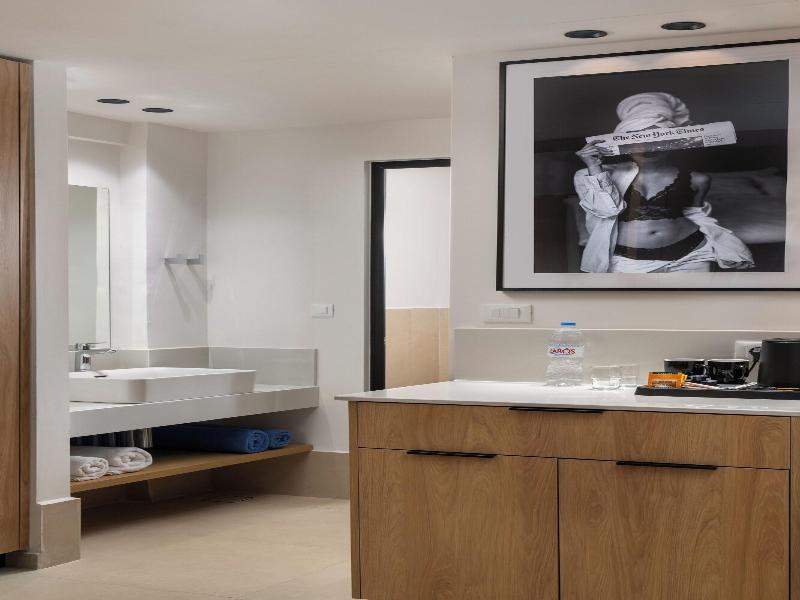 Paralos Rodos Lifestyle image