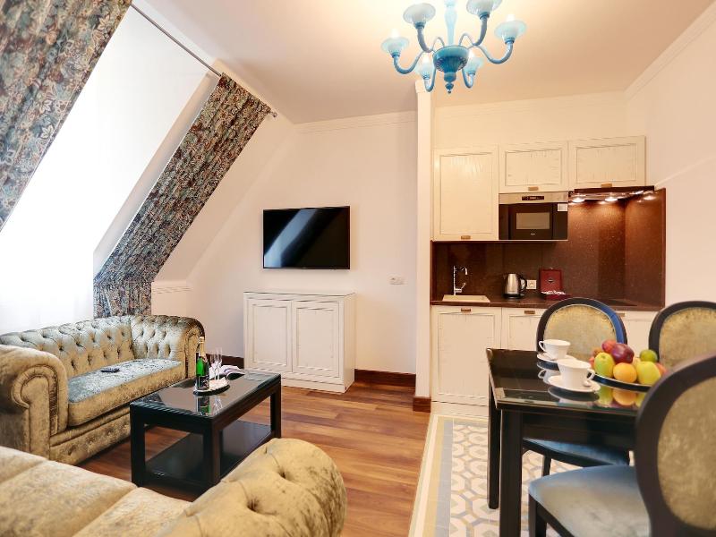Ferdinandhof Apart Hotel image
