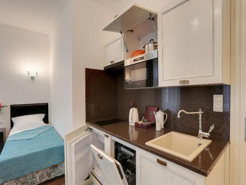 Ferdinandhof Apart Hotel image