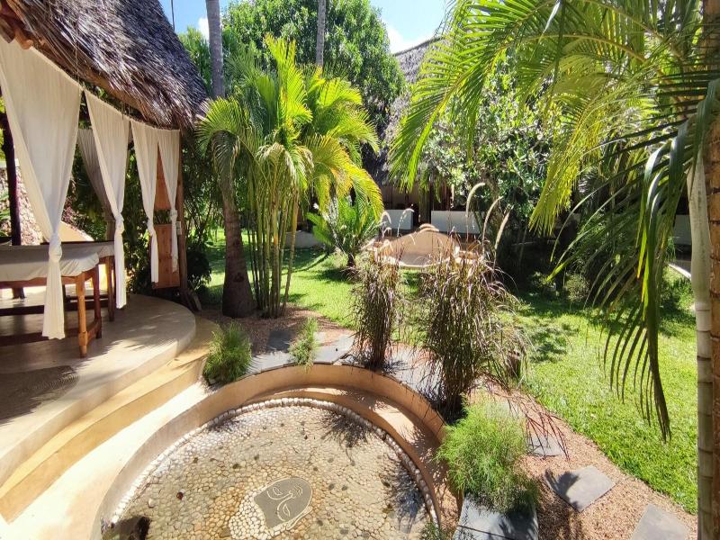 Lions Luxury Eco-resort & Spa image