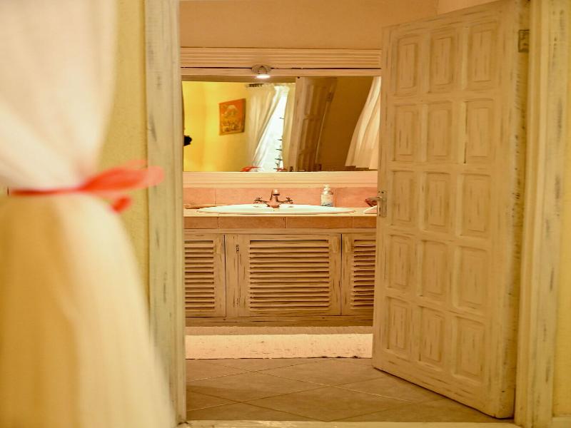 Lions Luxury Eco-resort & Spa image