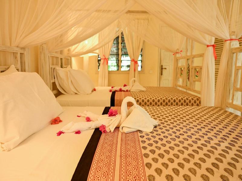 Lions Luxury Eco-resort & Spa image