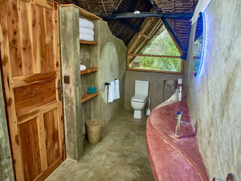 Lions Luxury Eco-resort & Spa image