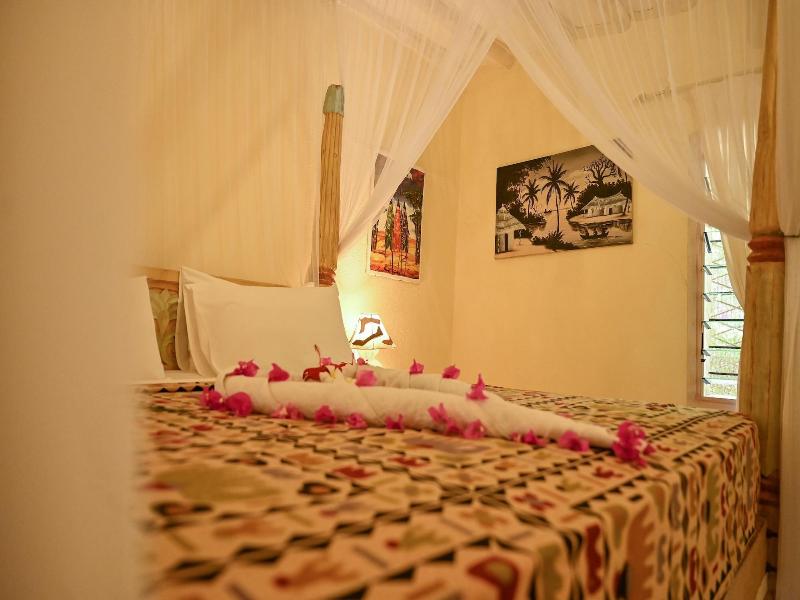 Lions Luxury Eco-resort & Spa image