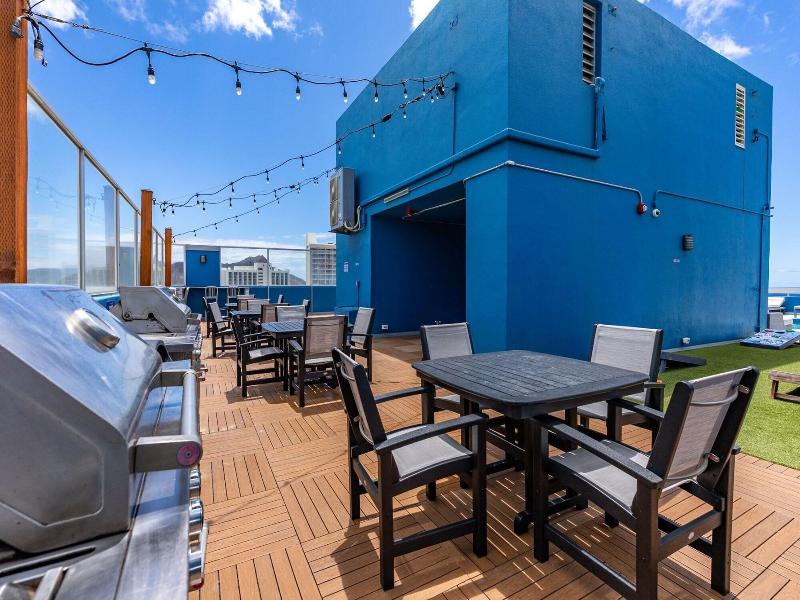 Newly Innovated Oceanview Beach Condo Sauna Po image