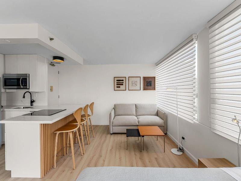 Newly Innovated Oceanview Beach Condo Sauna Po image