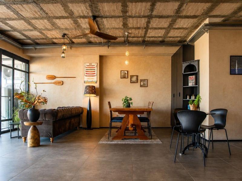 Wom Beach Pod Hotel image