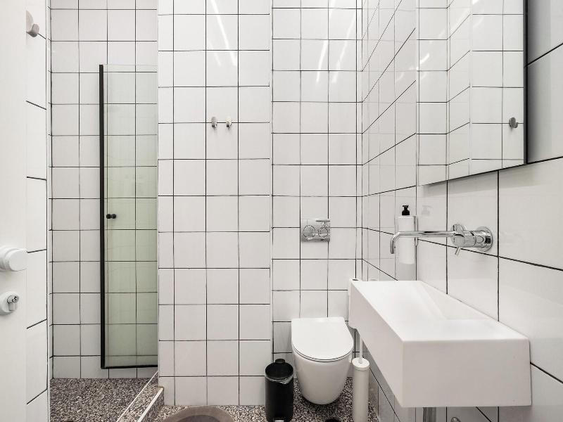Wom Beach Pod Hotel image