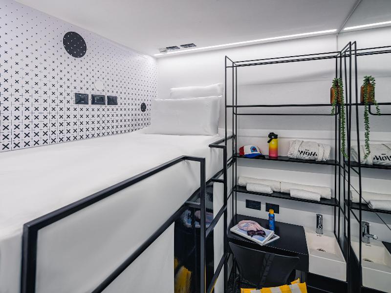 Wom Beach Pod Hotel image