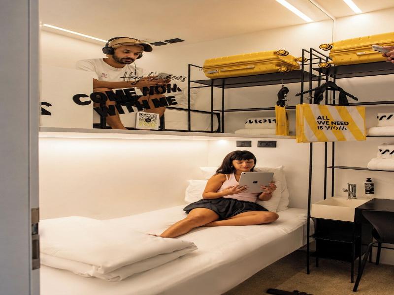 Wom Beach Pod Hotel image