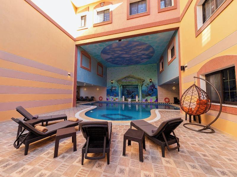 Petra Canyon Hotel image
