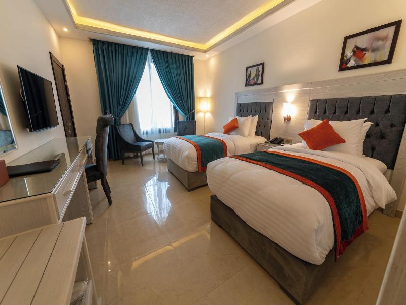 Petra Canyon Hotel image