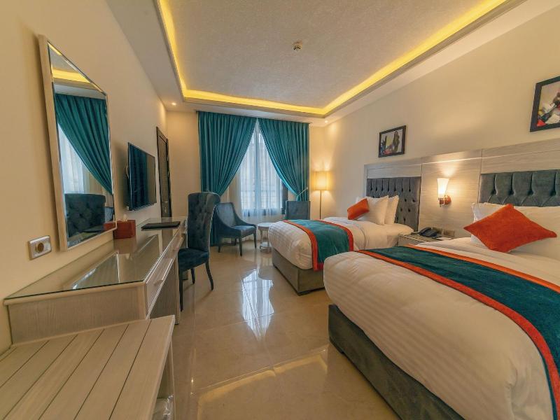 Petra Canyon Hotel image