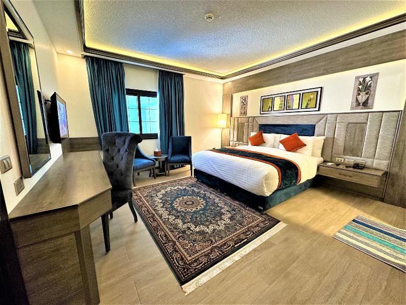 Petra Canyon Hotel image