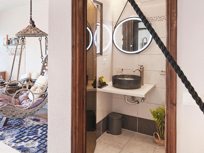 Secret Gem Suites — photo 8