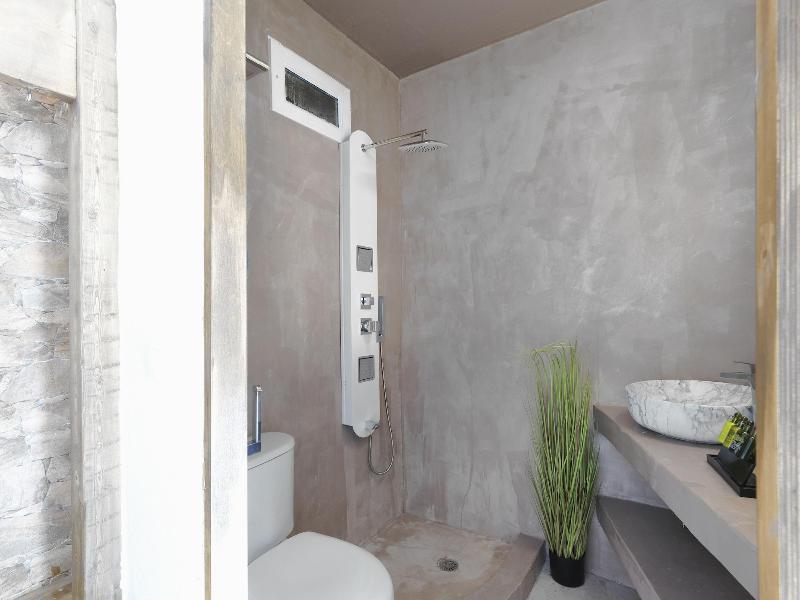 Secret Gem Suites — photo 6