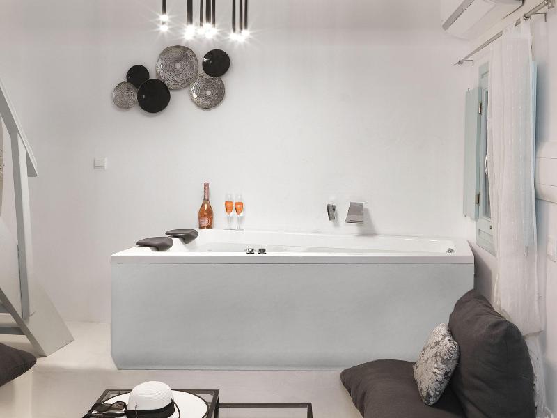 Secret Gem Suites — photo 24