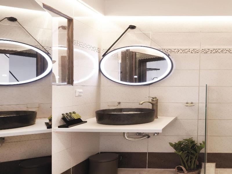 Secret Gem Suites — photo 17