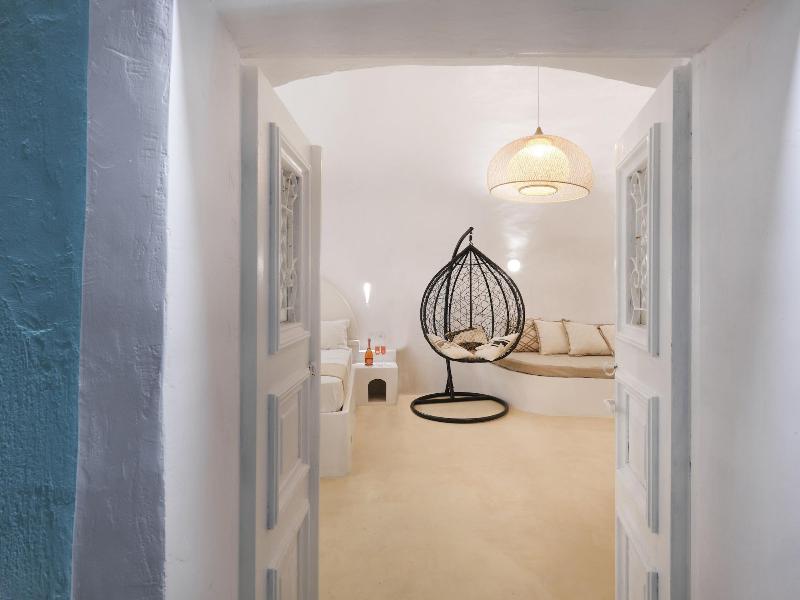 Secret Gem Suites — photo 34