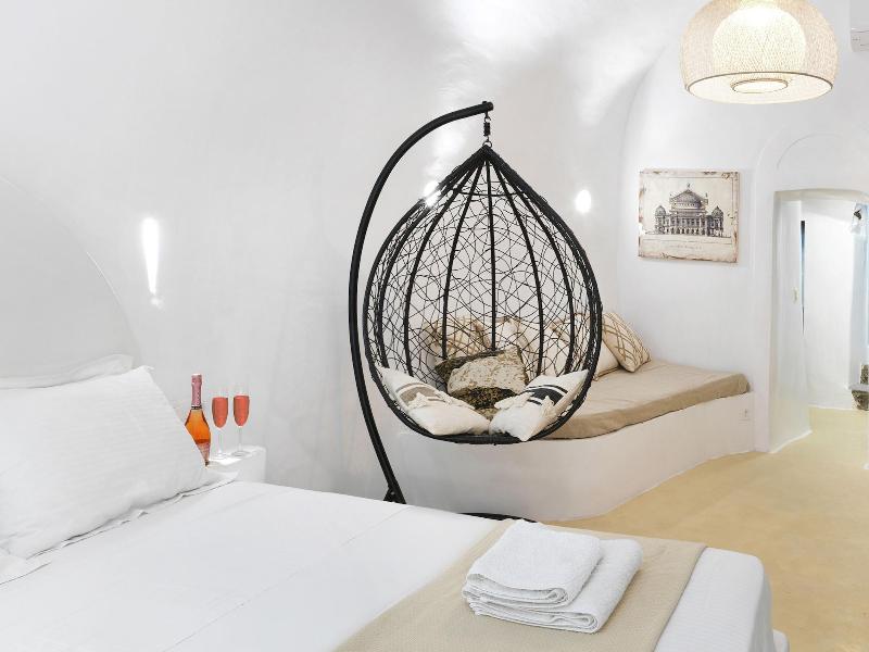 Secret Gem Suites — photo 163