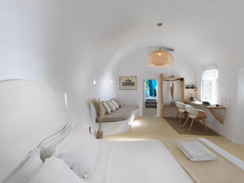 Secret Gem Suites — photo 160