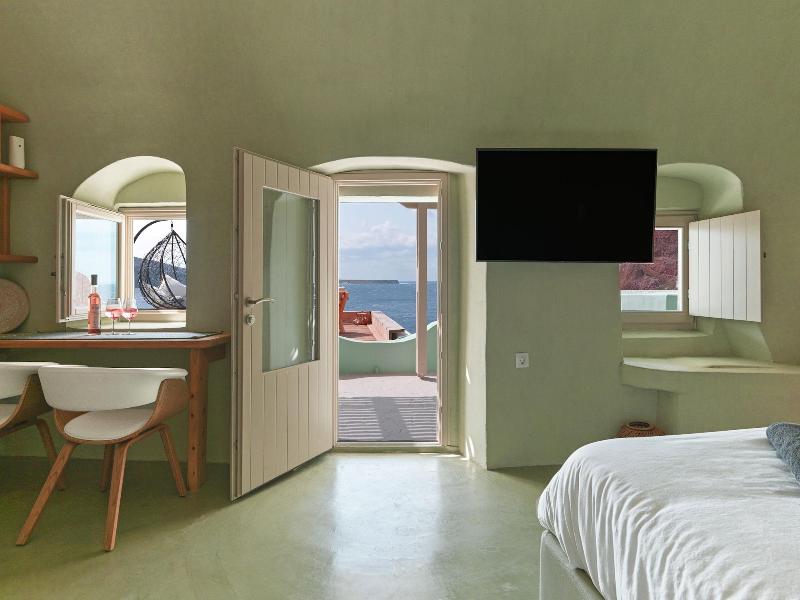Secret Gem Suites — photo 37