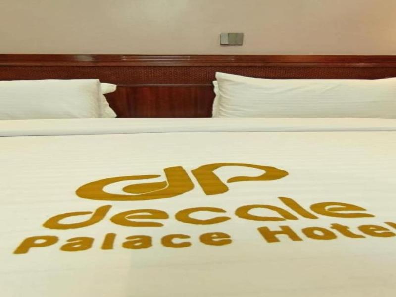 Decale Palace Hotel image