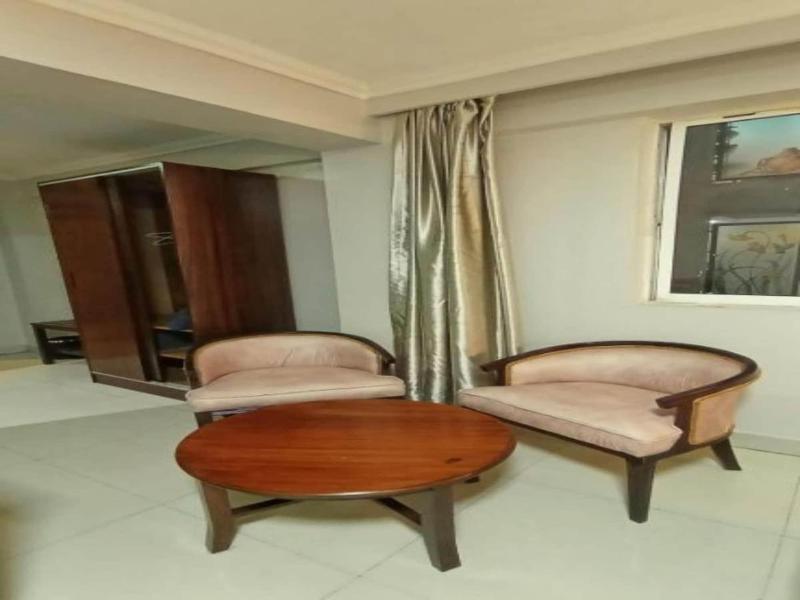 Decale Palace Hotel image