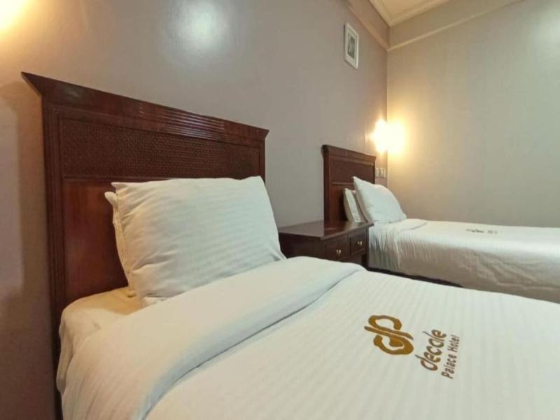 Decale Palace Hotel image