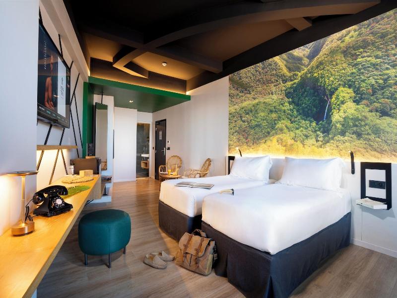 Boutique Hotel Kon Tiki Tahiti image