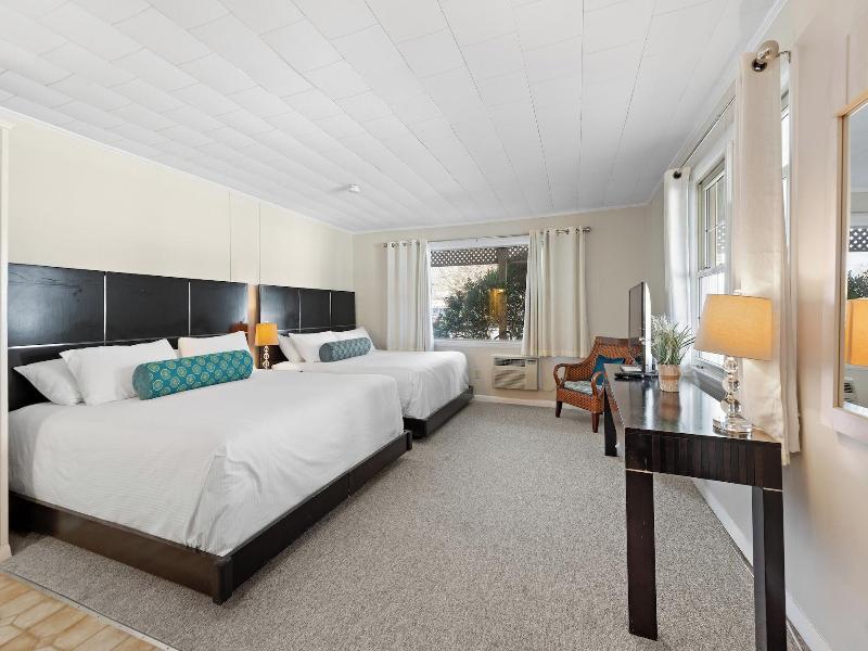 The Heights Hotel image
