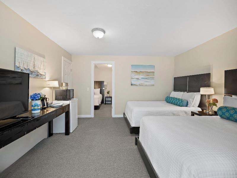 The Heights Hotel image
