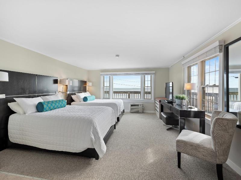 The Heights Hotel image