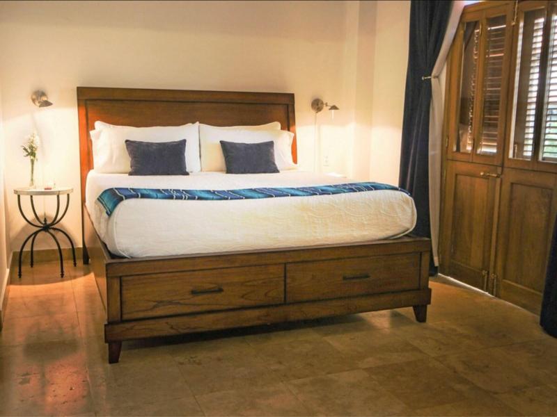 La Isabela Suites image