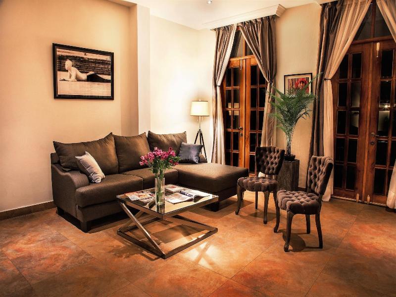 La Isabela Suites image