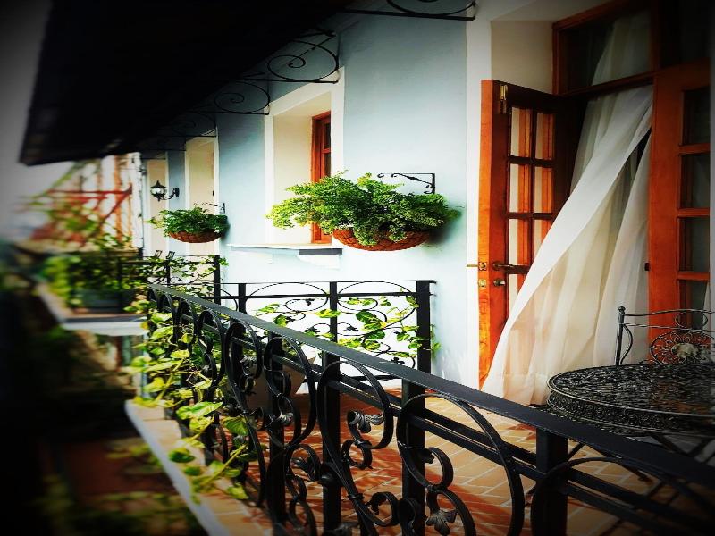 La Isabela Suites image