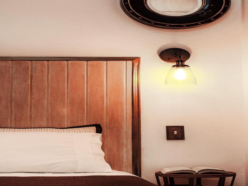 La Isabela Suites image