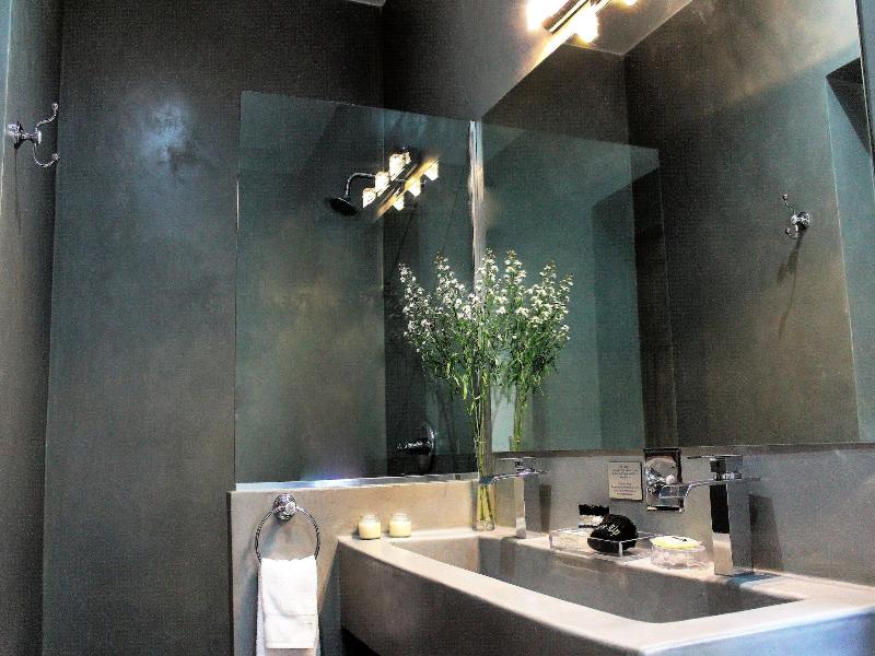 La Isabela Suites image