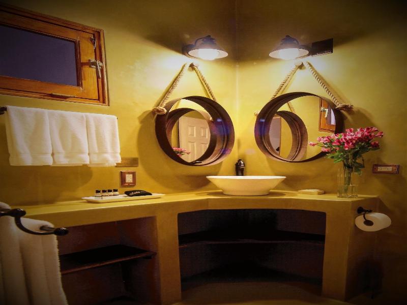La Isabela Suites image