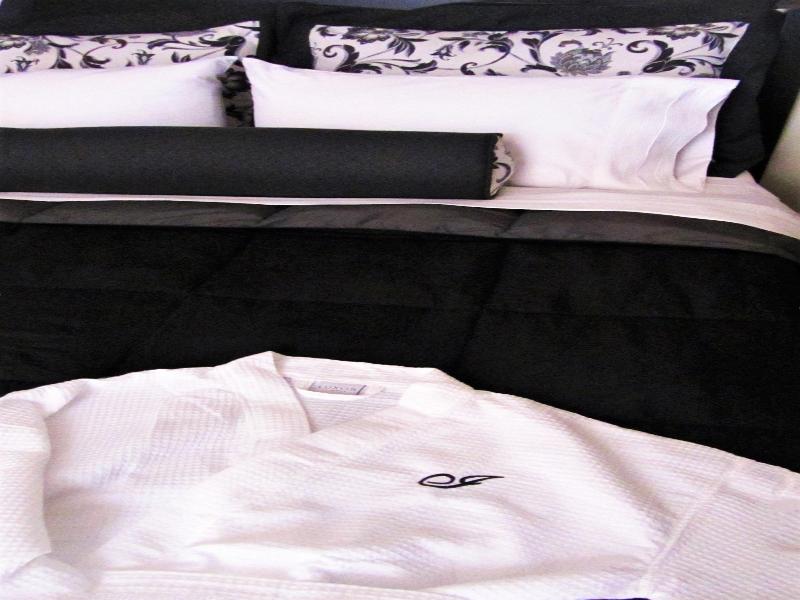 La Isabela Suites image