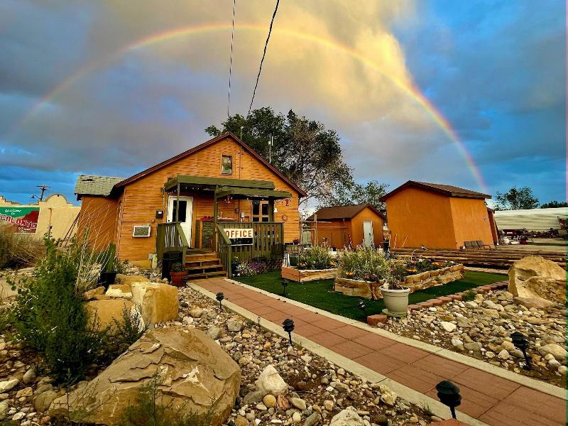 Circle Of Destination Motel